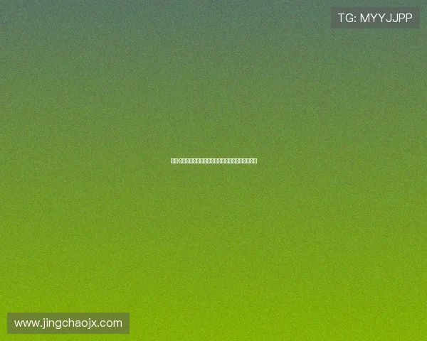 凯特·阿普顿:不止是性感女神,更是时代风尚的引领者